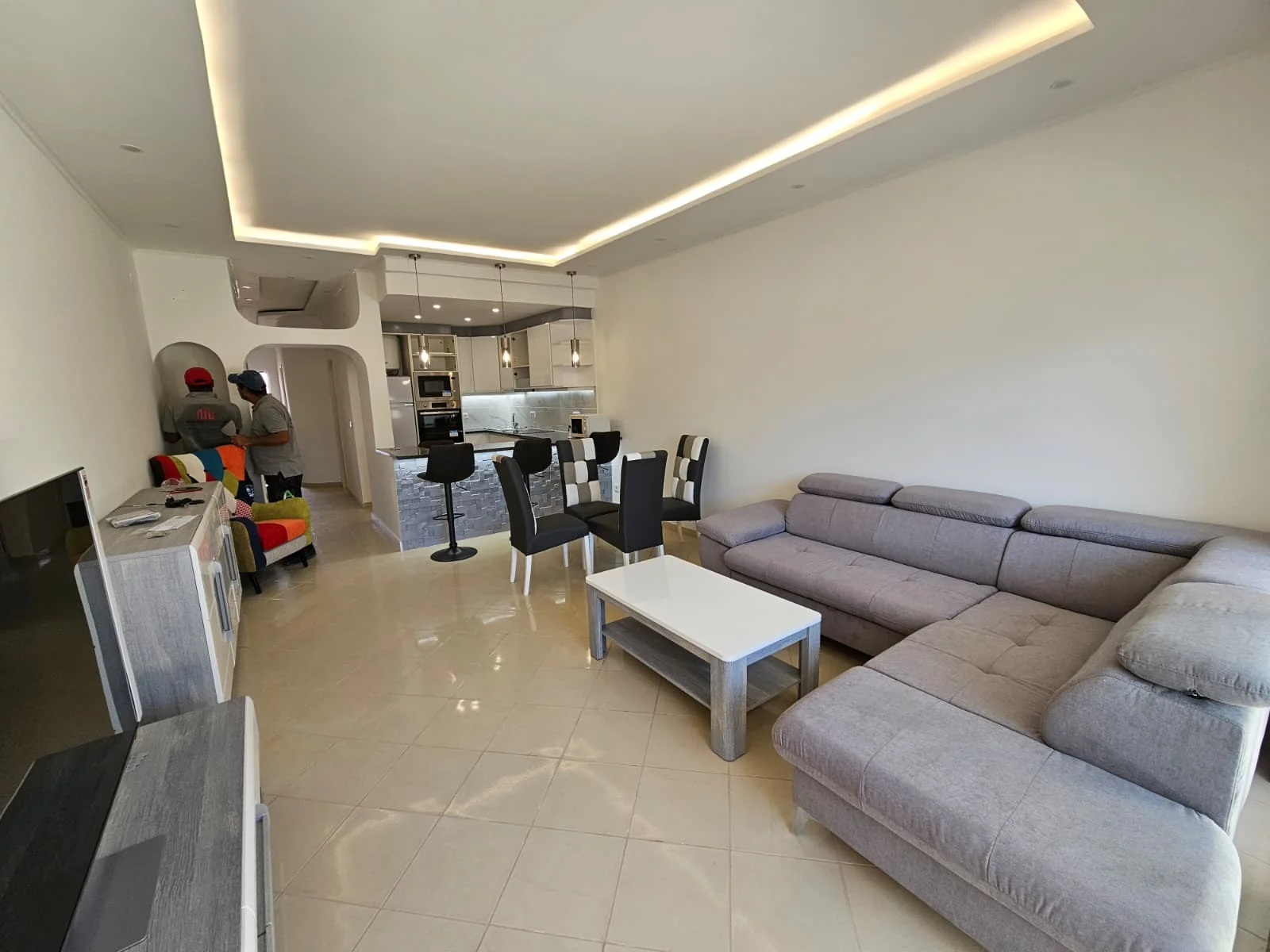 Sala remodelada pela Gloriassertiva