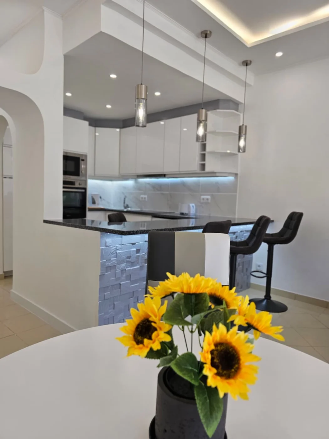 Cozinha remodelada pela Gloriassertiva